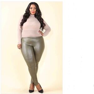Plus Size Martini Olive PU Leggings​
